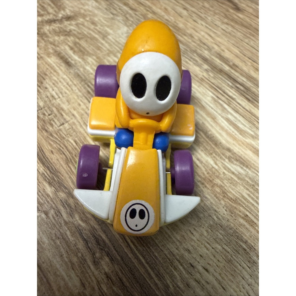 Hot Wheels Mario Kart Yellow Orange Shy Guy Diecast Car Standard Kart Loose 2018